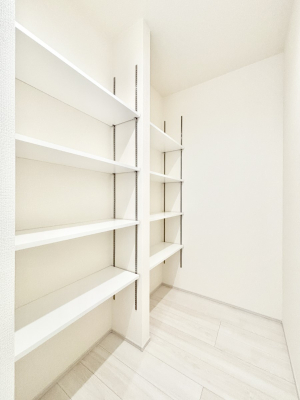 ���[ �H�i�̃X�g�b�N�⒲�����̕ۊǂɕ֗��ȉ��I�t���p���g���[