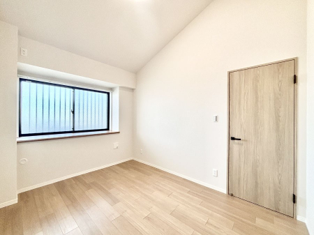 �q������ ������̂₳���������S�n�悢�v���C�x�[�g���[��  