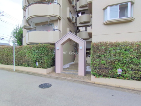 GgX -