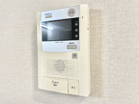 ���̑����� �K��҂���ڂł킩����S�̂s�u���j�^�[�t���C���^�[�z���B   