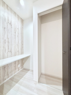 ���̑����� �L�b�`���ɂ̓p���g���[�I�H�ނ̃X�g�b�N�͂������A���p�i�̎��[�Ȃǎg�����͂��낢��I