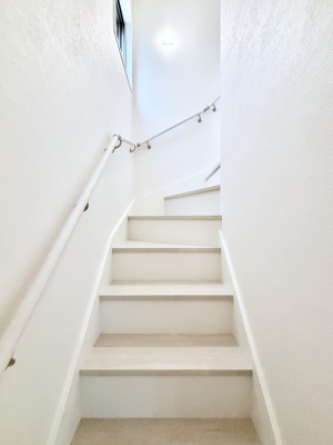 ���̑� ���S�����l�����K�i�ɂ͎肷���ݒu���Ă��܂�