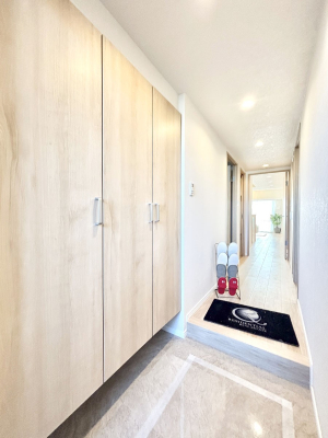 ���̑����� �����Ղ���[�ł���V���[�Y�{�b�N�X�ŉƑ��S���̌C���A���ւ�������B  