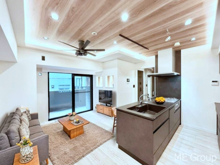 rO ͋Ĉkcj͉Ƒ݂Ȃ̉Kԁ@ƋCGł