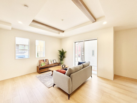 rO Ƒ̓₩Șbŕ܂閾邢rO