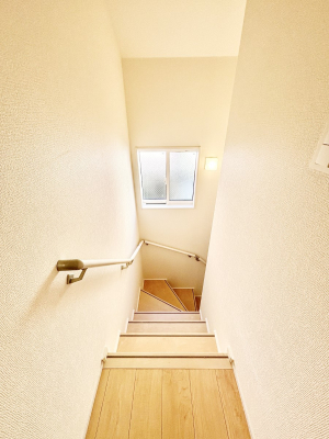 ̑ Ki͎肷tȂ̂ŏȂq܂₲̕Sł