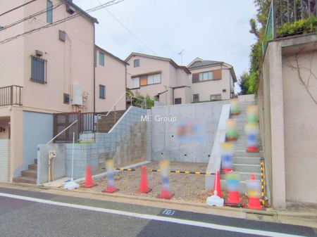 nynʐ^ -