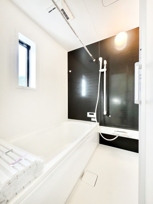 ���� ����̔�������Ă���閾�邢�������̂���o�X���[��