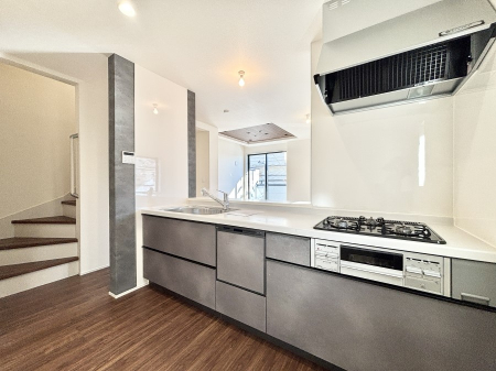 �L�b�`�� �������������I�ɁA�y�����I�V�X�e���L�b�`��  