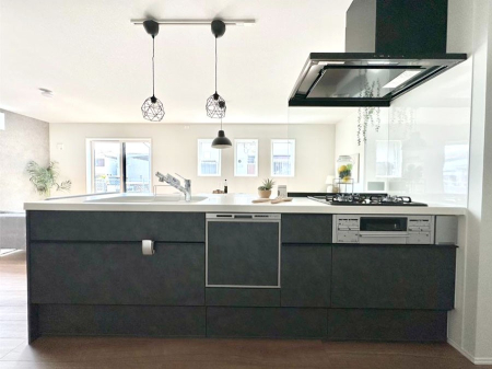 �L�b�`�� �������������I�ɁA�y�����I�V�X�e���L�b�`��  