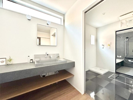 ���ʑ�E���ʏ� ���邢���ʏ��͖����̐g�x�x���y�����ł����Ⴂ�����ł��B