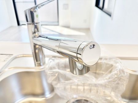 ̑ łȂB̐ŐƏ򐅂gB