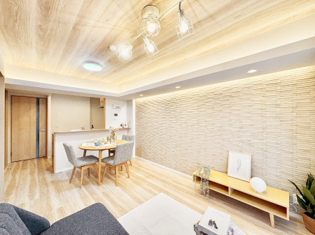 rO Ƒ̓₩Șbŕ܂閾邢rO