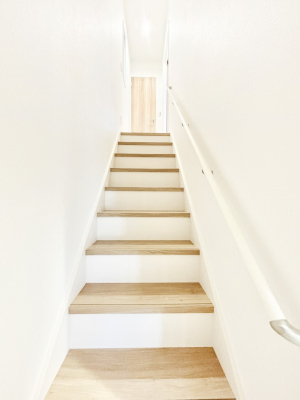 ���̑� �����Ȃ��q�l�₲�N�z�̕��Ɋ������z���I�K�i�ɂ͎萠�t���ł��B