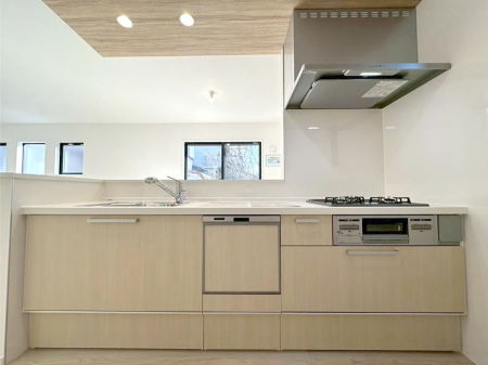 �L�b�`�� �������������I�ɁA�y�����I�V�X�e���L�b�`��  