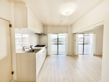 �L�b�`�� ��Ƃ肠��L�b�`���X�y�[�X�ł�������H��̌�Еt�����X���[�Y�ɁI