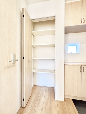 ���� �U�炩�肪���Ȍ��ւ��X�b�L���̌��֎��[�t