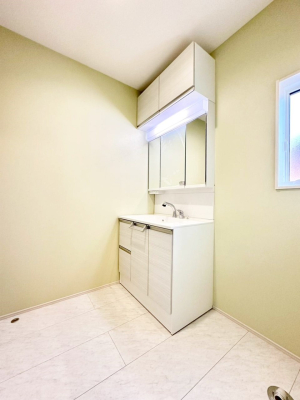 ���ʑ�E���ʏ� ���q���񂪂������A��􂢂����ł��Ă��ꂻ���Ȑ��ʏ��I