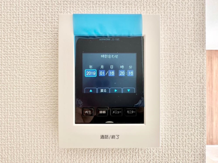 ���̑����� �K��҂���ڂł킩����S�̂s�u���j�^�[�t���C���^�[�z���B