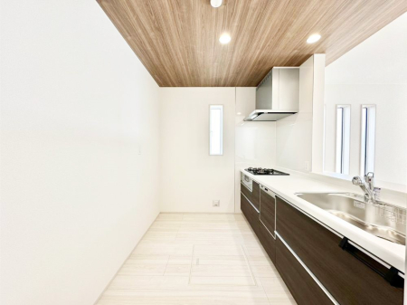 �L�b�`�� �L�X�Ƃ����g������̗ǂ��L�b�`���œ��X�̂��������y�����Ȃ肻��