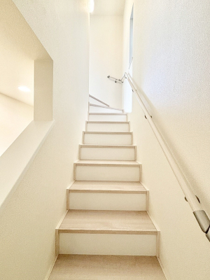 ���̑� �K�i�͎肷��t���Ȃ̂ŏ����Ȃ��q���܂₲����̕������S�ł�