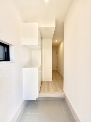 ���� ���ʔ��͂��Ƒ��̎ʐ^��G�߂̃C���e���A�ŏ���I�Ƃ��ĉ��o�ł��܂�