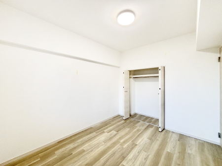 Q g₷`ŃxbgƋ̒uɂ邱Ƃ܂B   