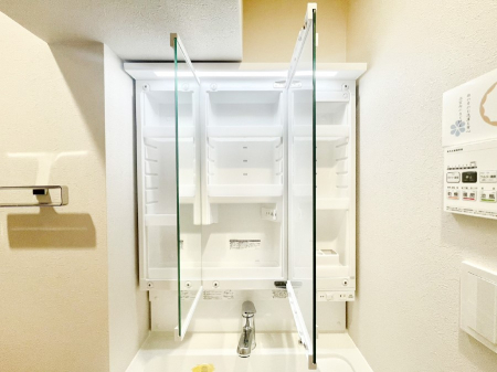 ̑ Oʋ̗ɁAϕiqpiȂǂ[\Bʑƕۂ܂I