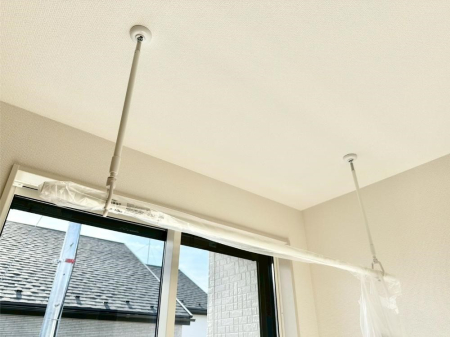 ���̑����� �����������|�[���B�~�J��ԕ��̎����ɑ劈�􂵂܂��B