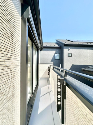 �o���R�j�[ ������̃o���R�j�[�I���Ƒ��̐��󕨂͂������A���z�c�������Ղ花���܂��I