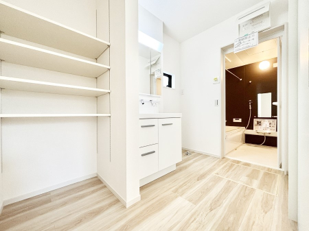 ���̑� ���I�t�������h���[�X�y�[�X