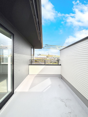 oRj[ ̃oRj[IƑ̐󕨂͂AzcՂ花܂I