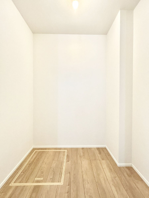 ̑ EH[NCN[[bgtŐԂLpł܂B