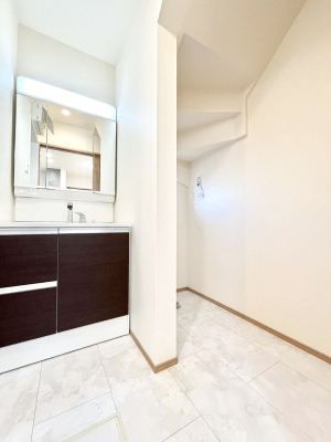 ���ʑ�E���ʏ� ���邢���ʏ��͖����̐g�x�x���y�����ł����Ⴂ�����ł��B