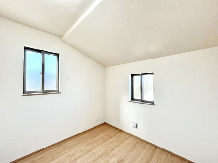 �q������ �Q�ʍ̌��Ŗ��邳�����ʂ��ǍD�I