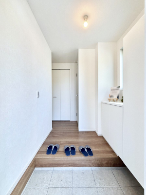 ���� �Ƒ��̋A��₨�q�l�������������}���錺��  