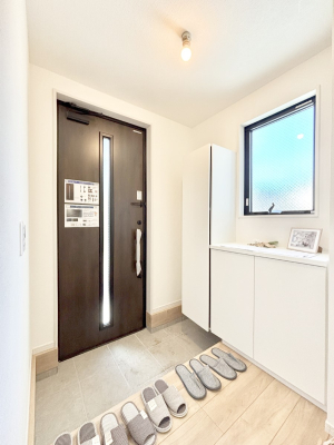 ���� ����I�𗘗p���āA���z�������������q�l�������ĂȂ��ł��܂��B