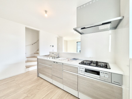 �L�b�`�� �����g���L�b�`��������A�g���₷�����������̂��₷���ɂ������܂����B 