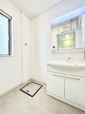 ӊ X[p[ 600m OVeB-YaX