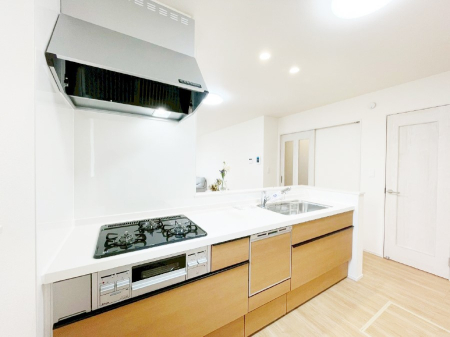 �L�b�`�� �L�X�Ƃ����g������̗ǂ��L�b�`���œ��X�̂��������y�����Ȃ肻��