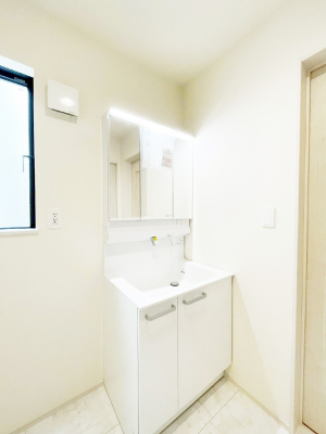 ���̑� �L�b�`���Ƃ̓������l�����������W���݌v�ŖZ�������Ԃ̉Ǝ������N���N