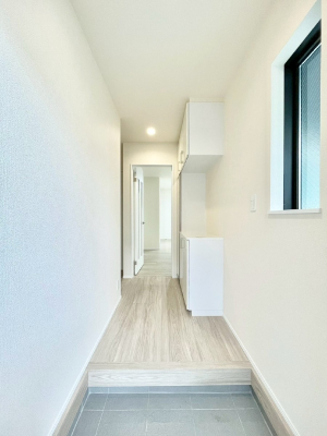 ���� ���ʔ��͂��Ƒ��̎ʐ^��G�߂̃C���e���A�ŏ���I�Ƃ��ĉ��o�ł��܂�