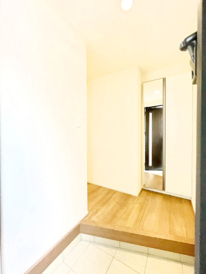 ���� ���Ƒ��₨�q�l���C�����悭���o�}���ł��鉸�₩�ȕ��͋C�̌��ւł��B