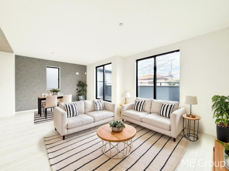 rO Ƒ̓₩Șbŕ܂閾邢rO  ƋCGł