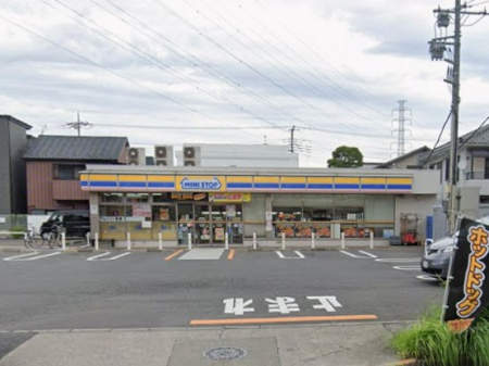 ӊ Rrj 300m ~jXgbv ԔQړX