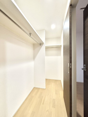 ���[ �����Ղ�̎��[�X�y�[�X�ł��ł��Z��Ԃ��X�b�L���ۂĂ���