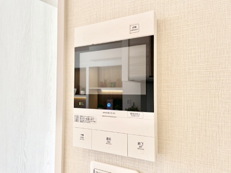 ���̑����� TV���j�^�[�t���Ŗh�Ɩʂ����S�ł��B