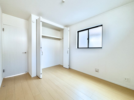 �q������ �q�������ɂ��������߂Ȏ��[�X�y�[�X�����Ղ�̋���