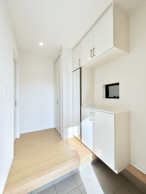 ���� ���邢���ւ͂��q�l�����o�}������̂ɂ҂�����ł��I 