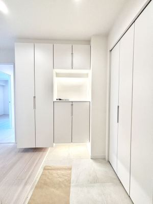 ���̑����� �����Ղ���[�ł���V���[�Y�{�b�N�X�ŉƑ��S���̌C���A���ւ�������B  